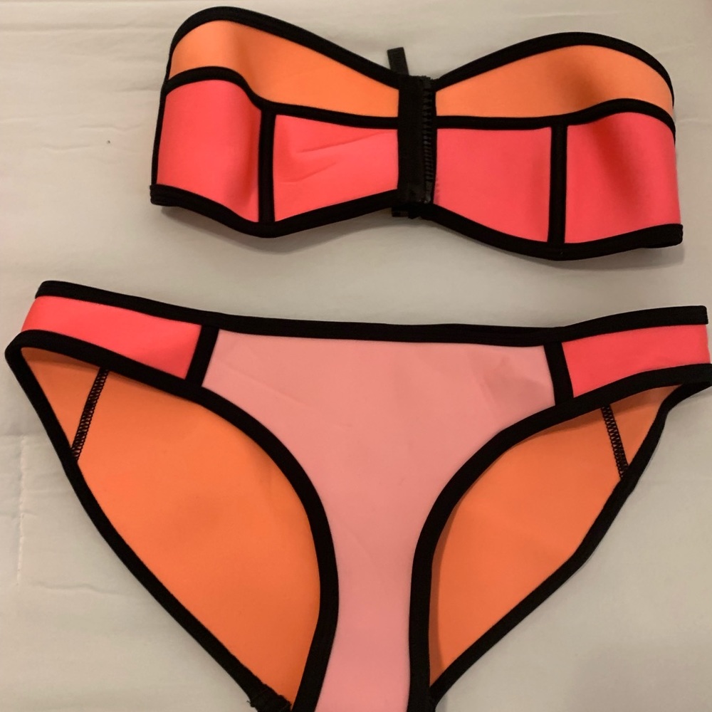 TRIANGL SET